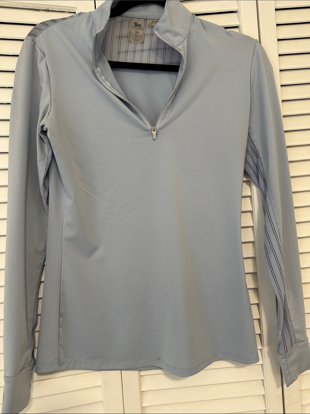 R.J Classics Schooling Blue Long-Sleeve Quarter-Zip Women’s Top